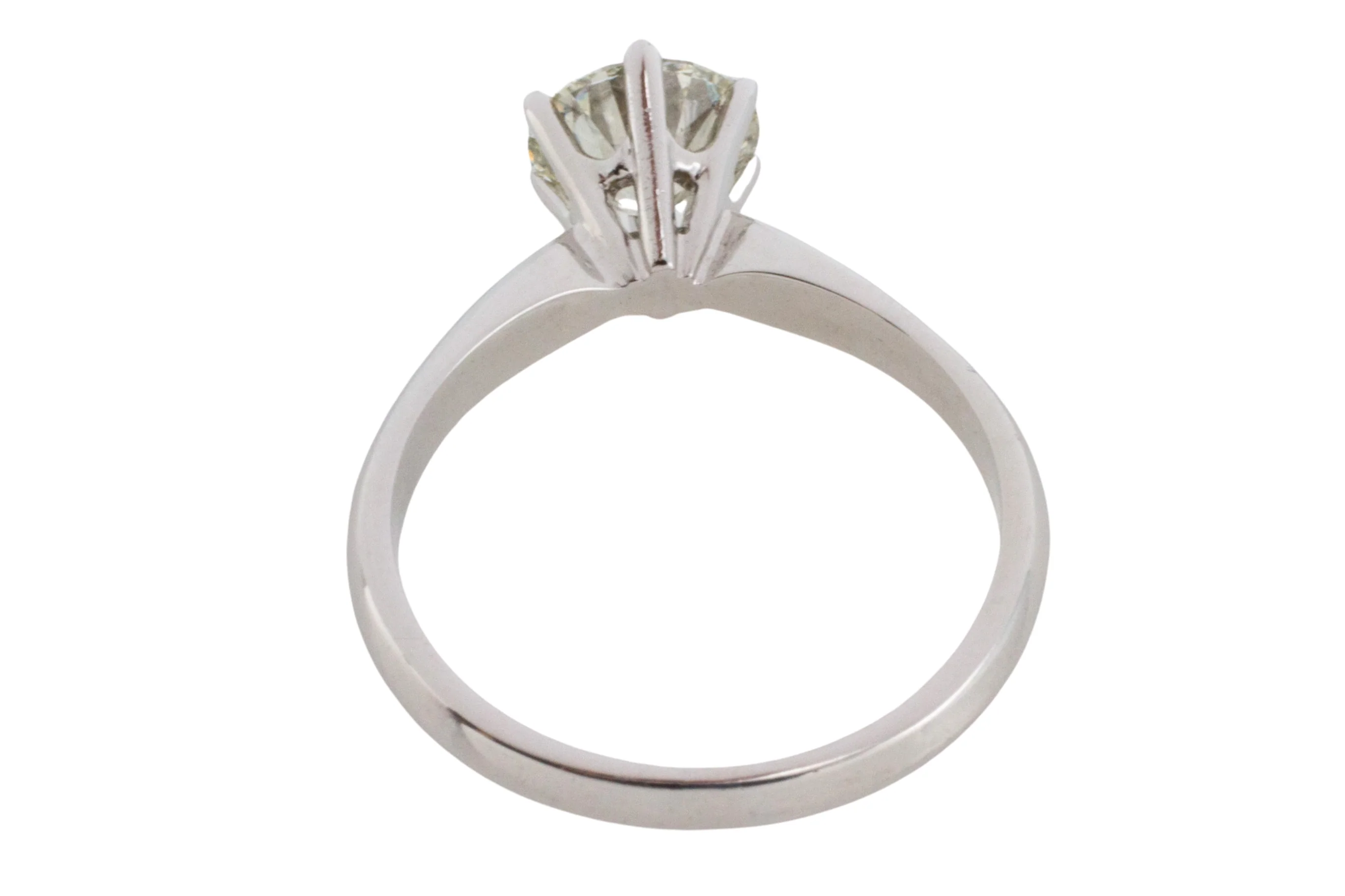 1.50 carat brilliant cut diamond solitaire ring - Image 8