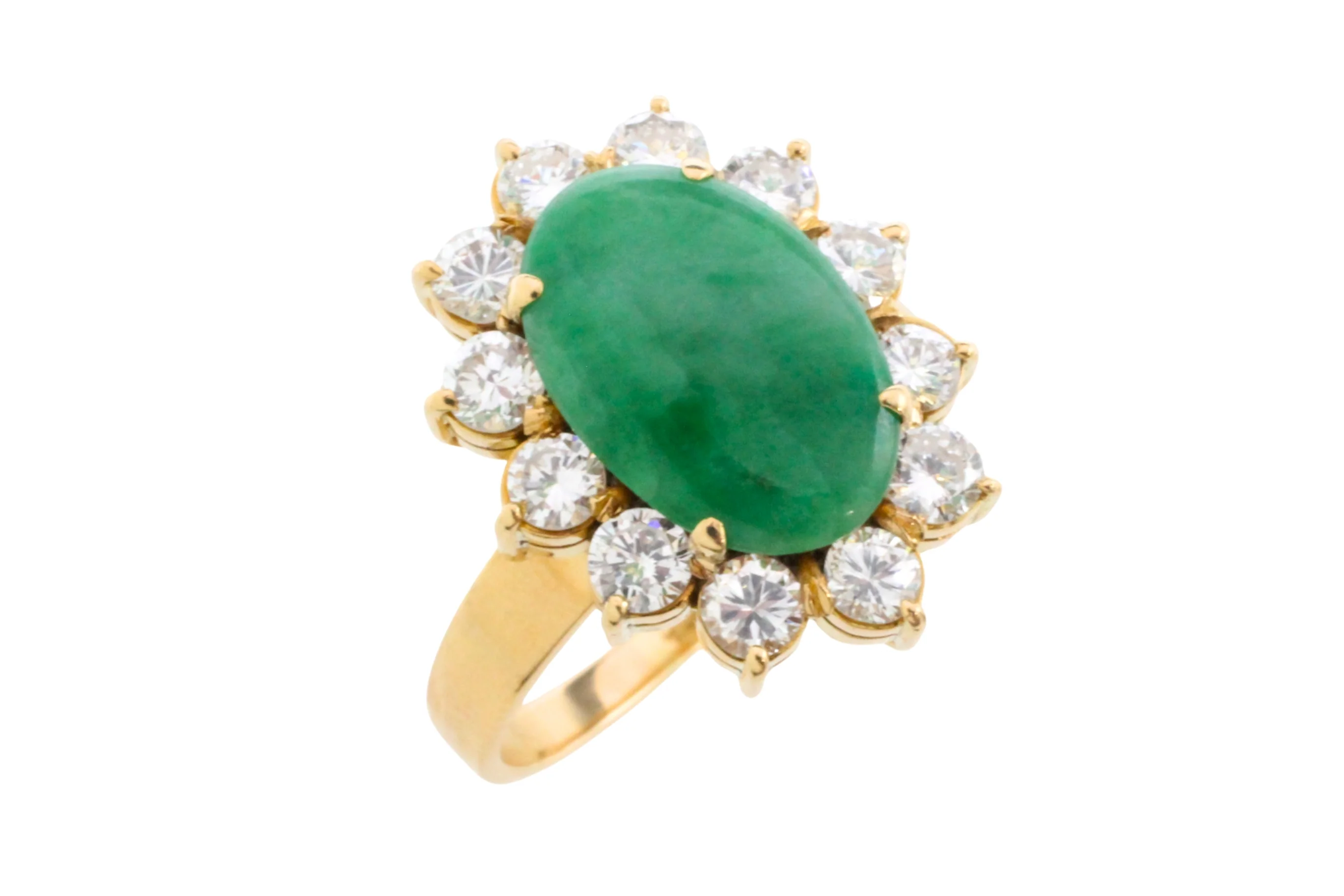 18 carat diamond and jade cluster ring - Image 3