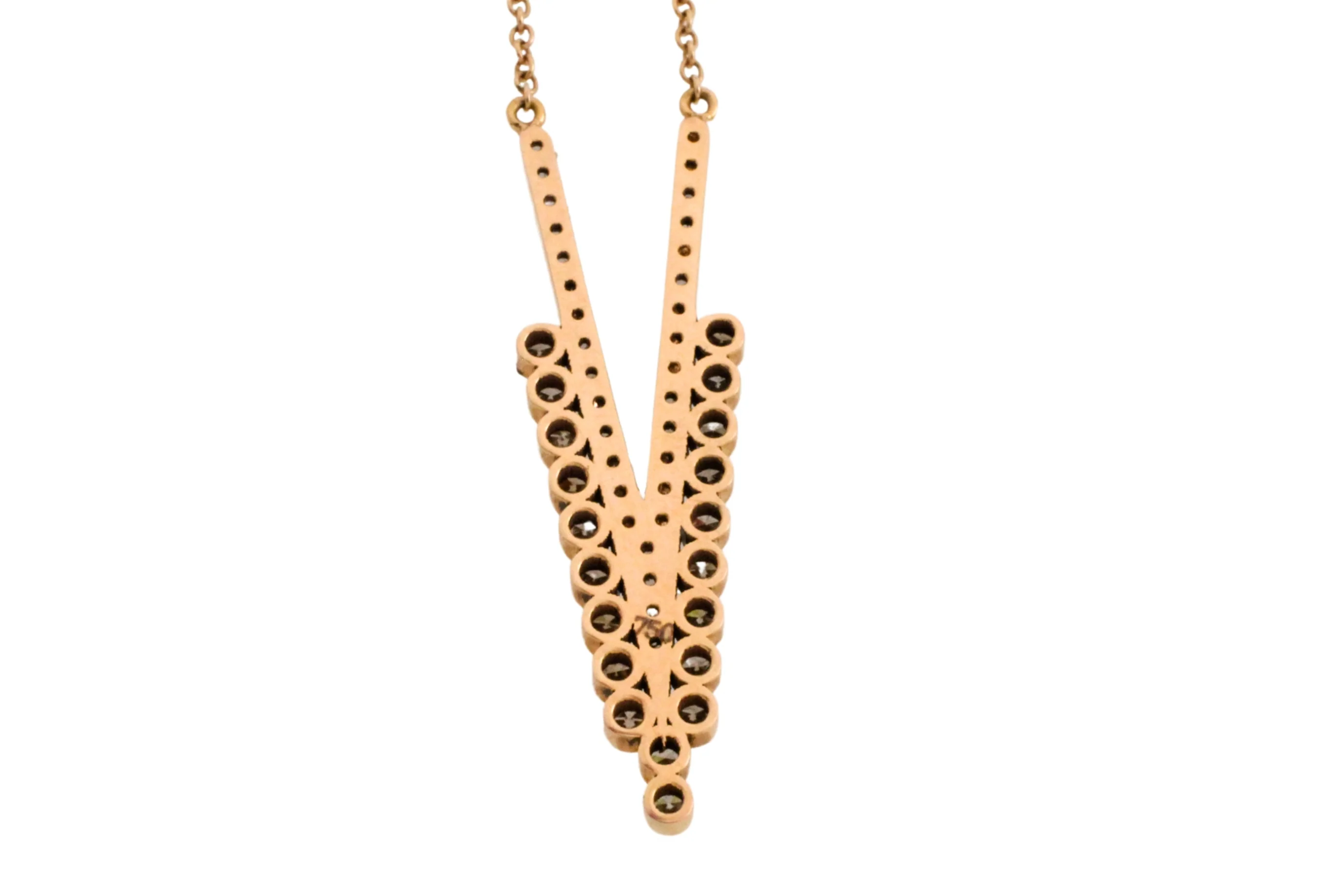18 carat gold V pendant with diamonds - Image 3