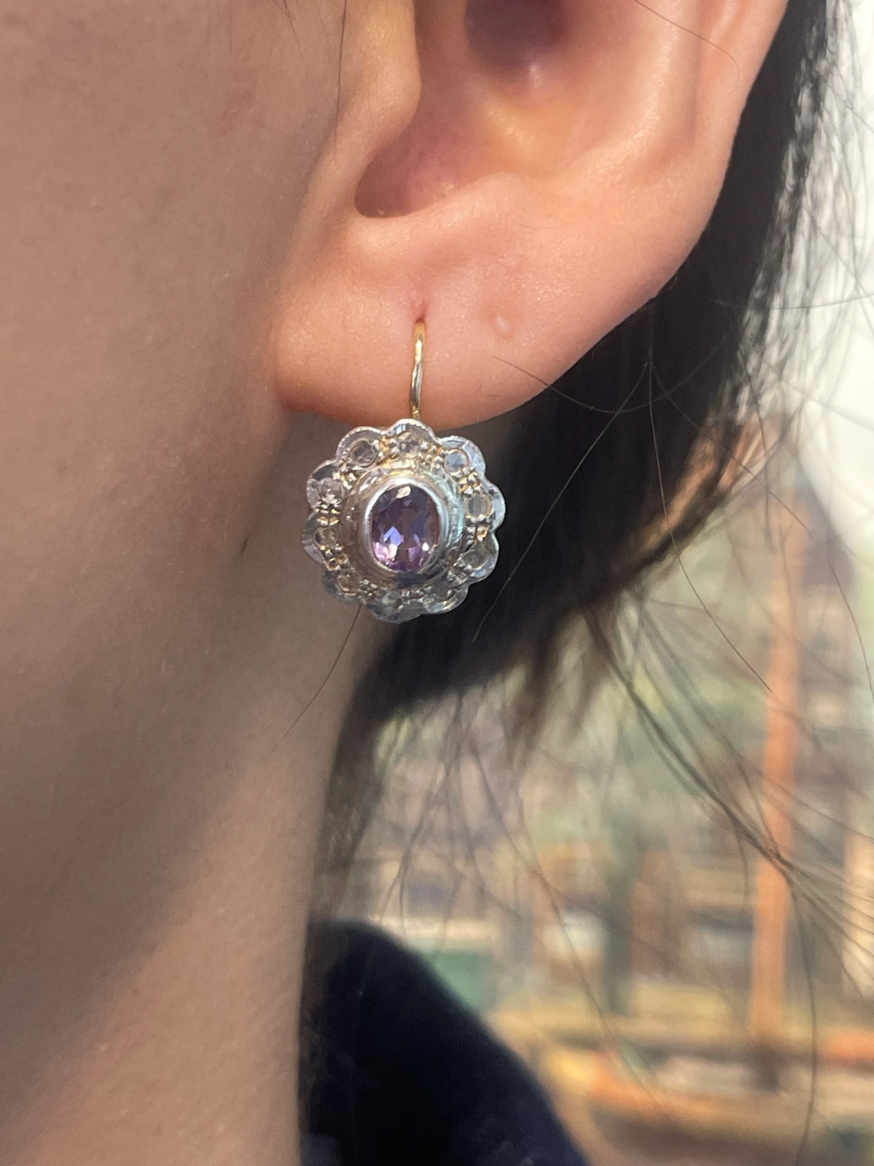 Amethyst and rose diamond earrings in silver and gold - Image 4