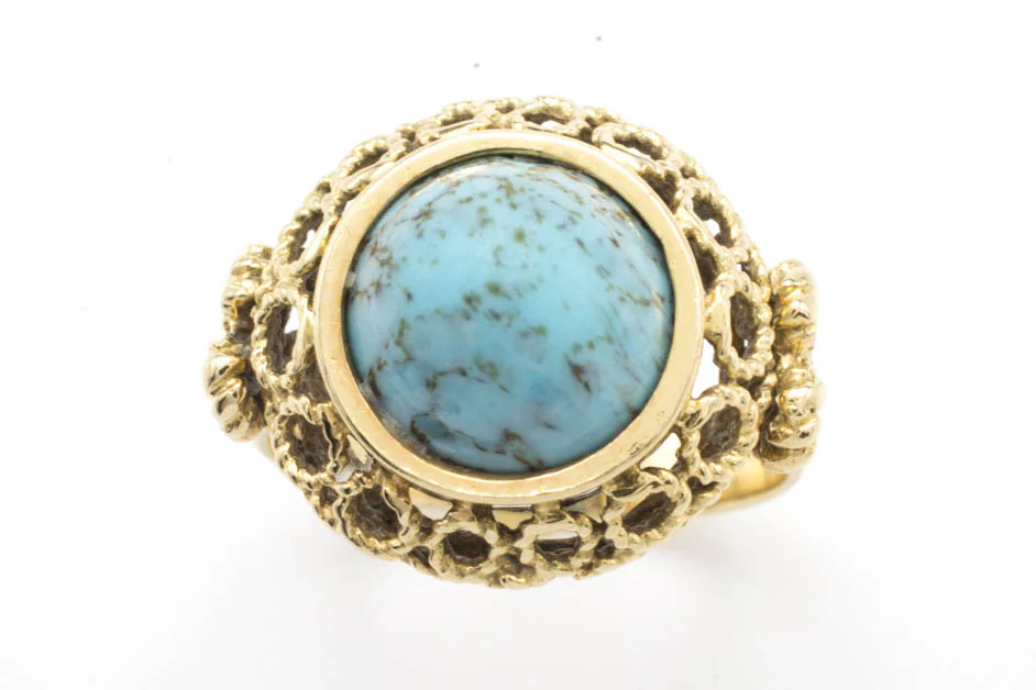 Cabochon turquoise ring in 14 carat yellow gold - Image 2