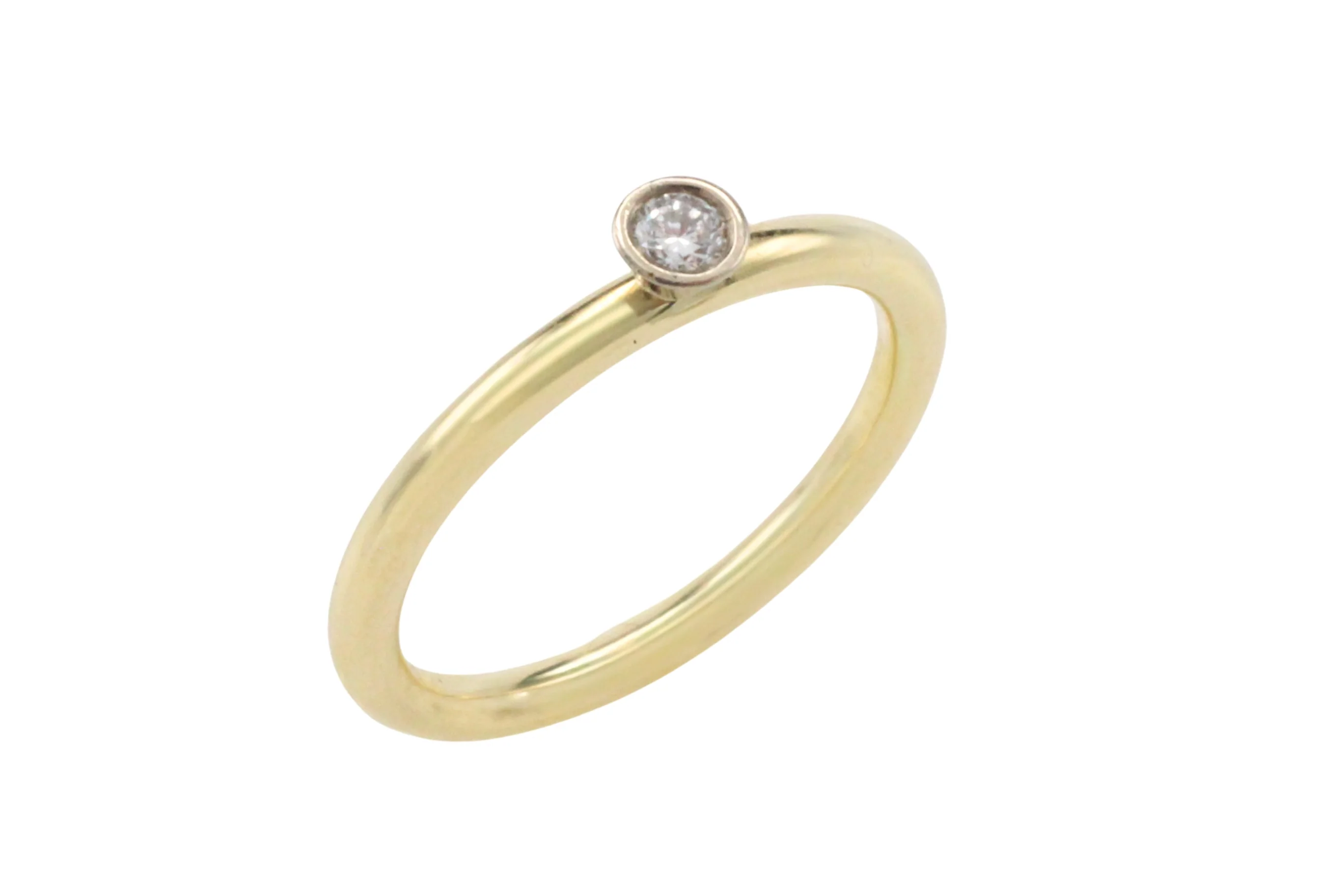 Diamond solitaire ring in 14 carat gold - Image 2