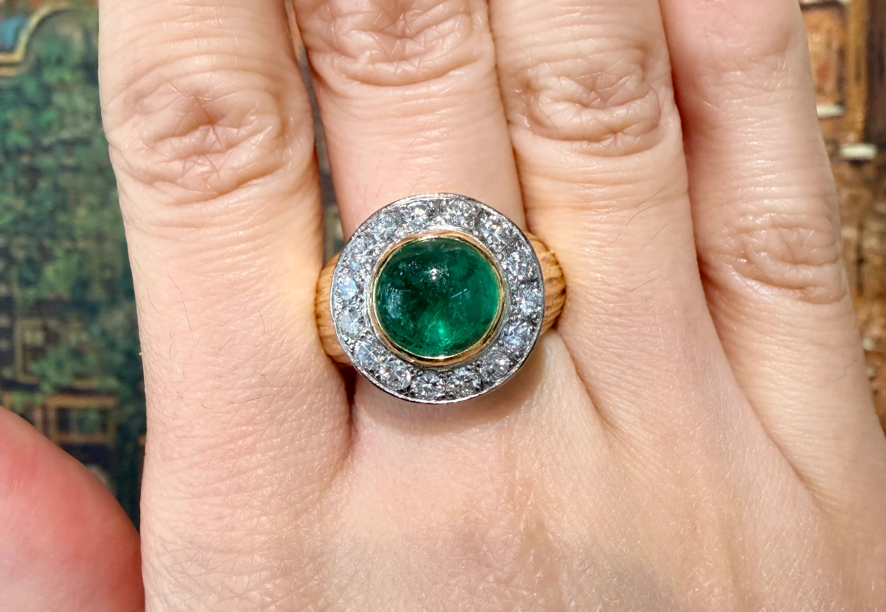 Emerald and diamond ring in 14 carat gold - Image 7