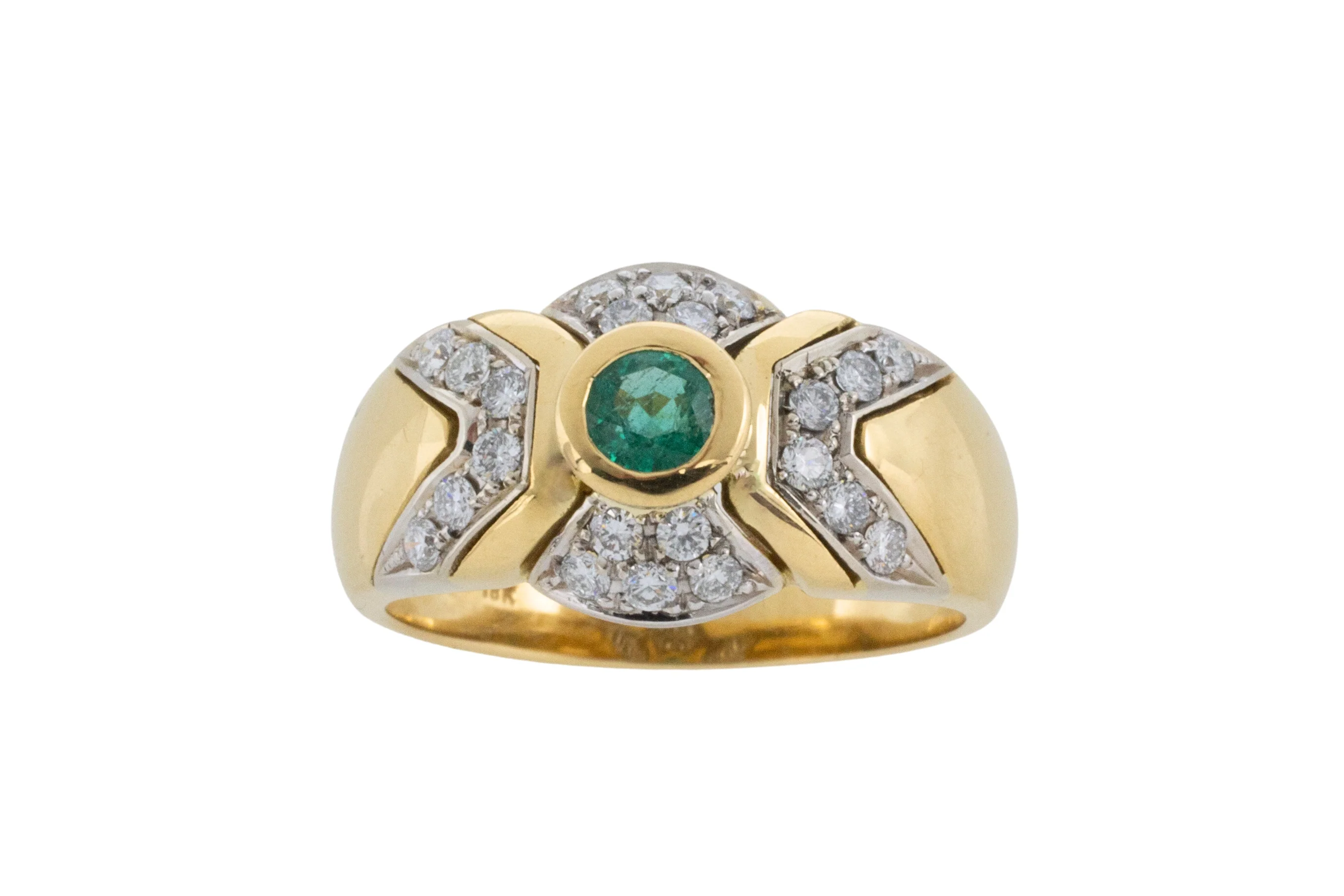 Emerald and diamond ring in 18 carat gold