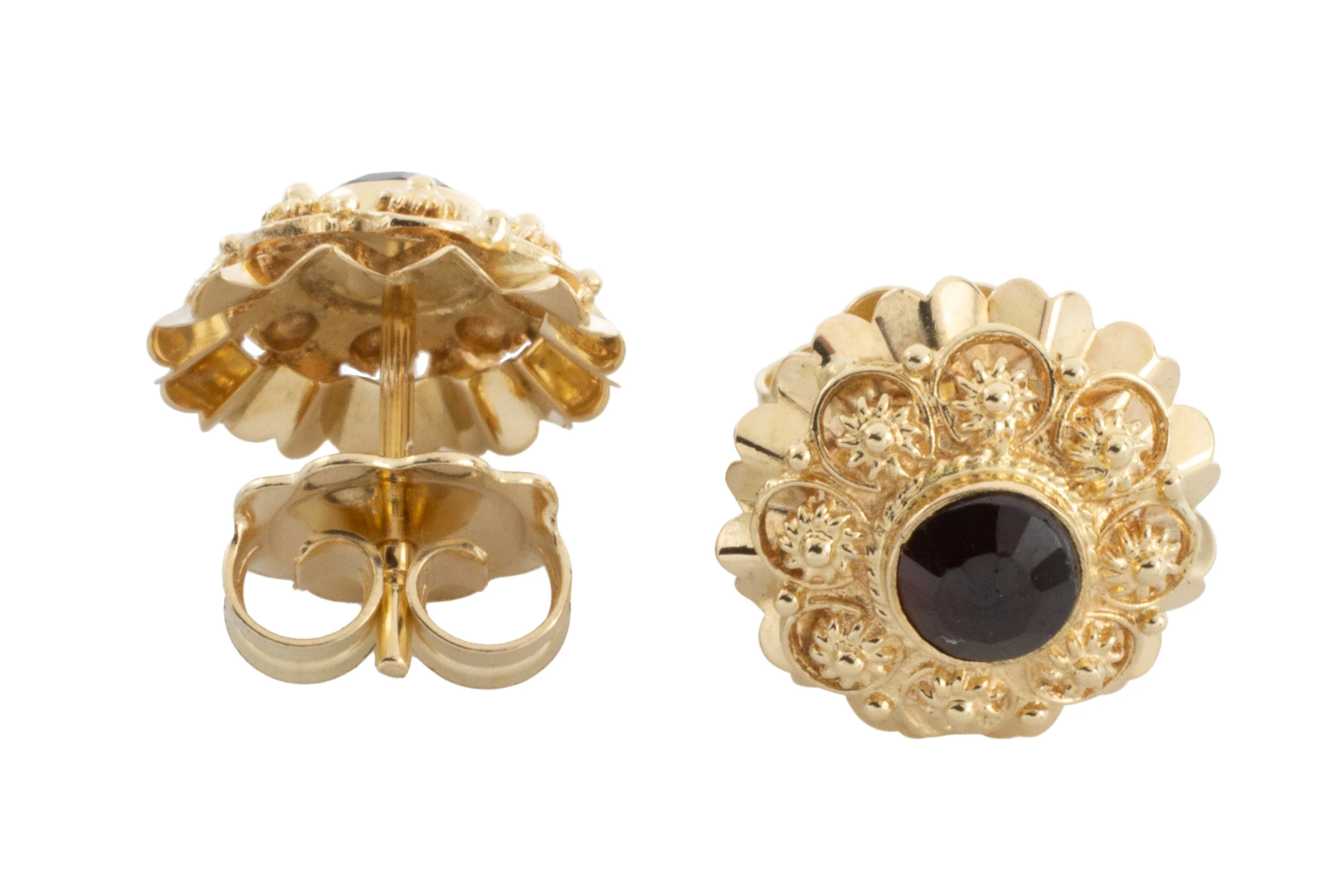 Garnet earrings in 14 carat gold - Image 4