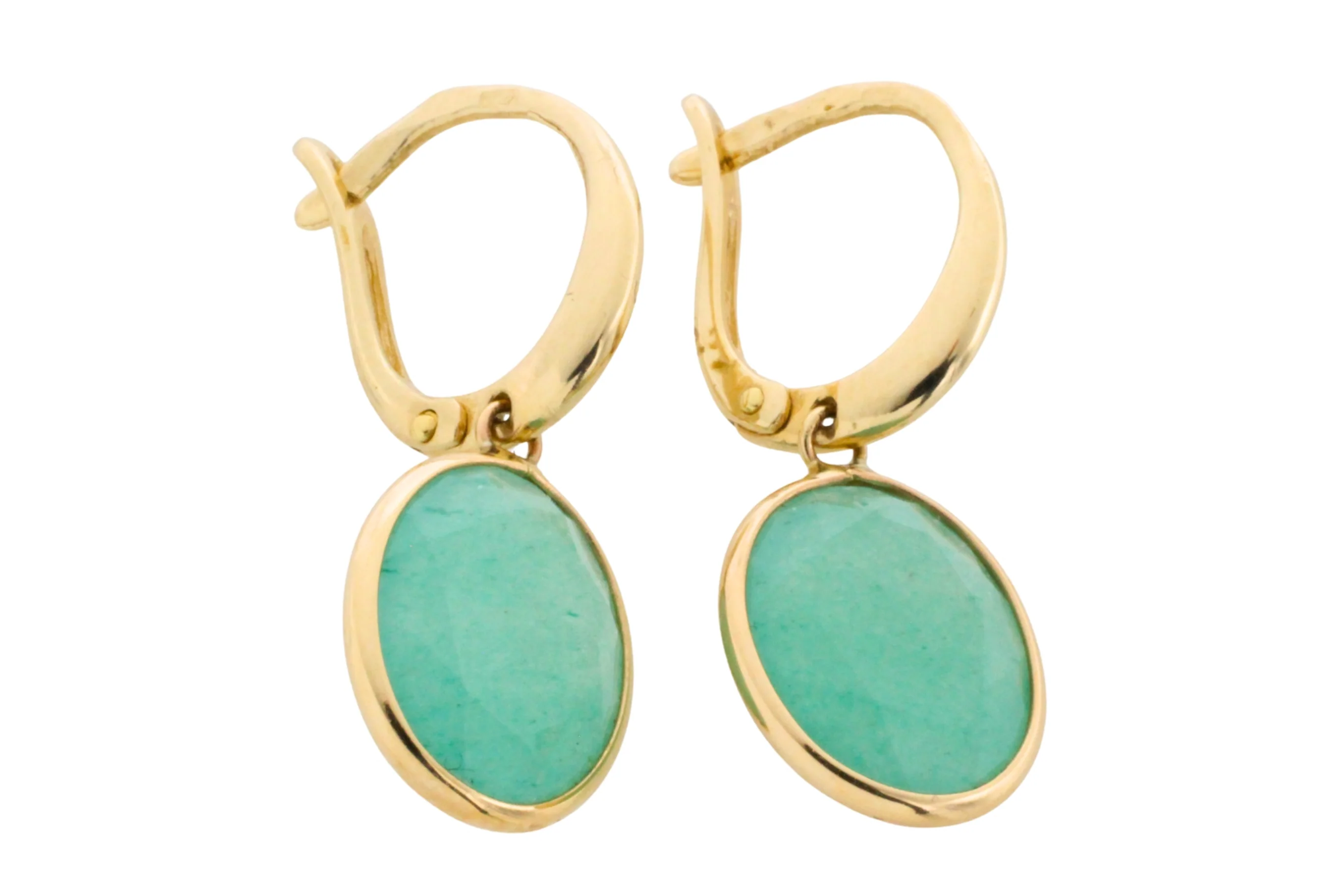 Green quartz earrings in 14 carat gold