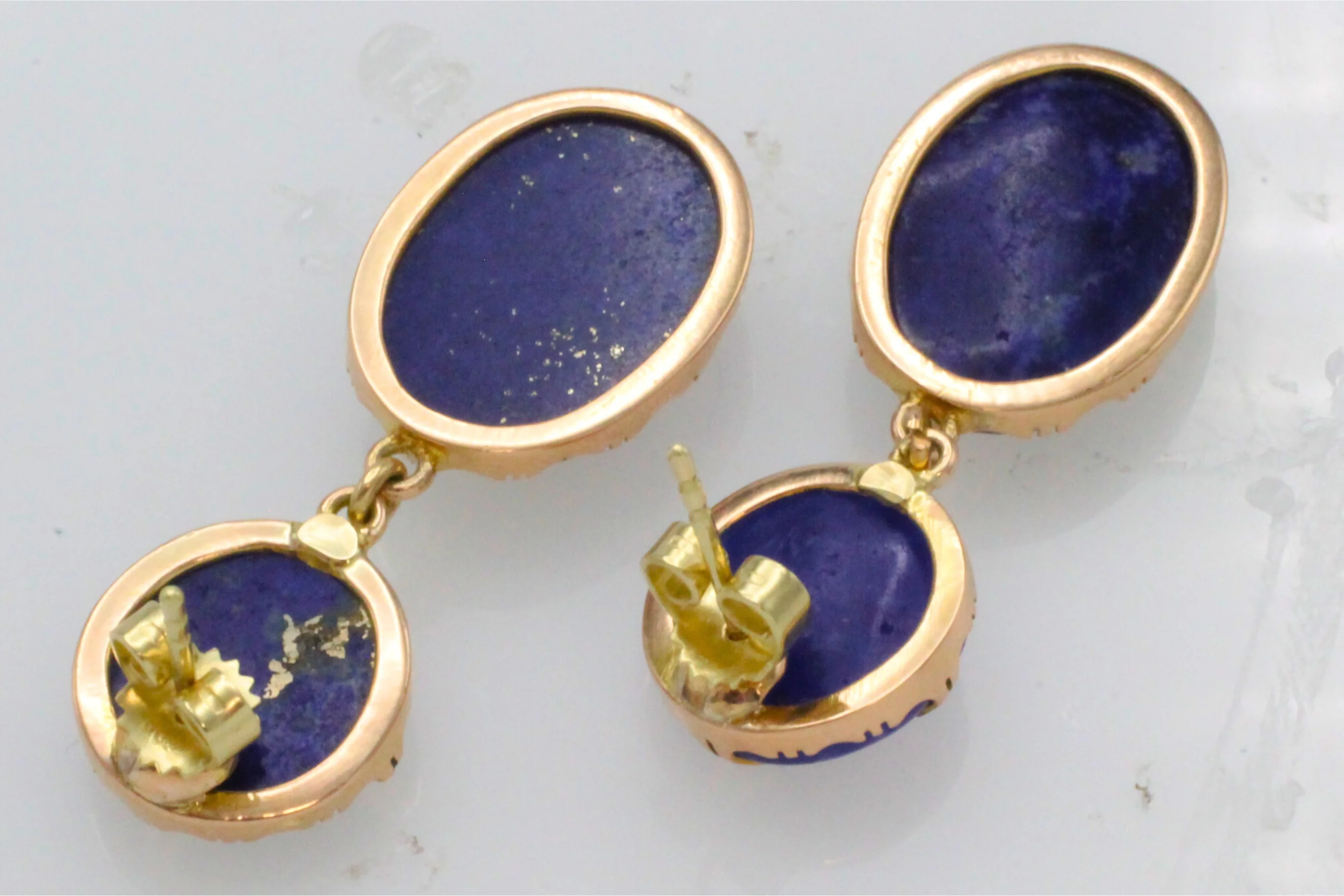 Lapiz pendant earring in 14 carat gold - Image 4