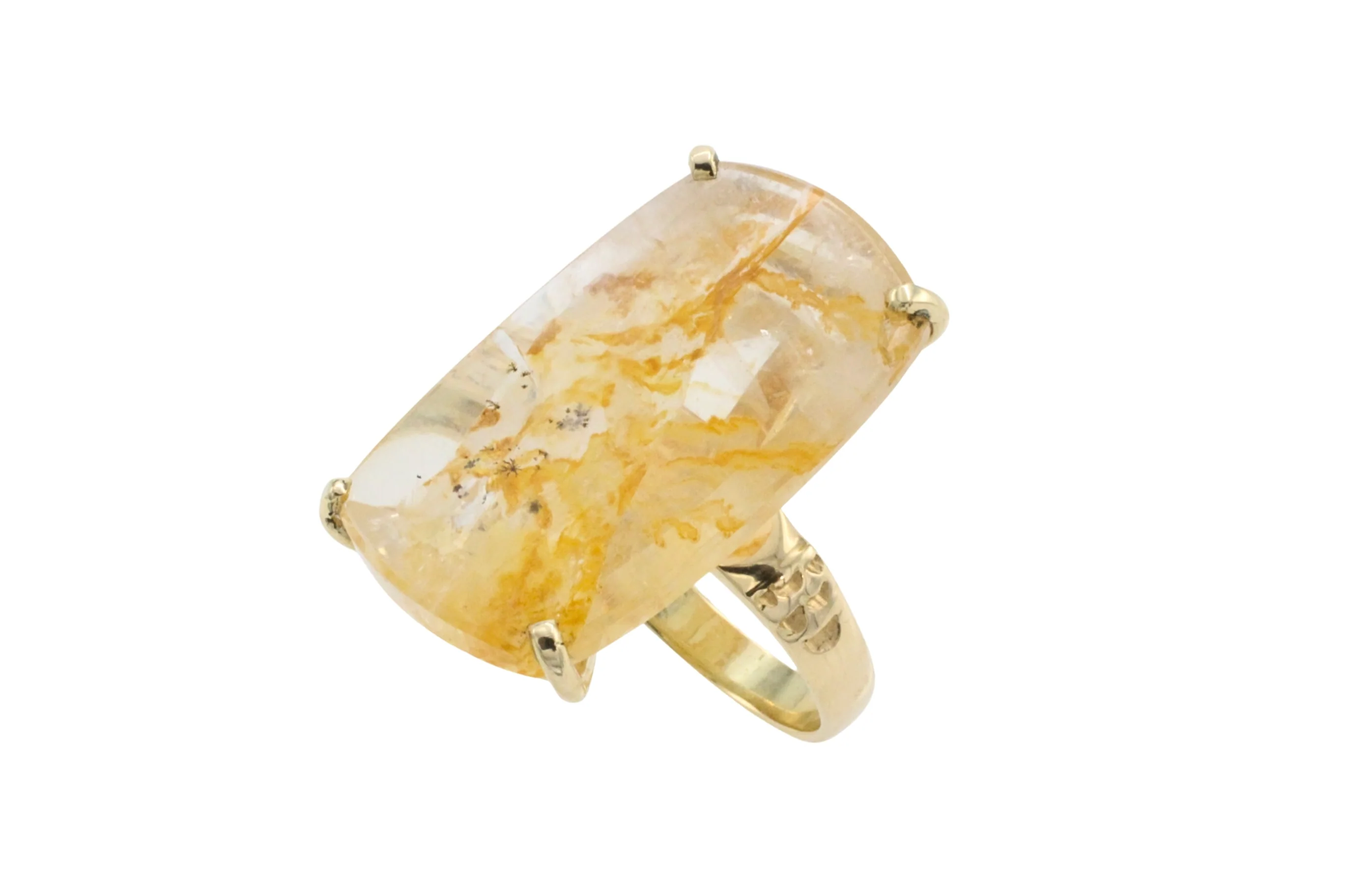 Large rock crystal ring in 14 carat gold