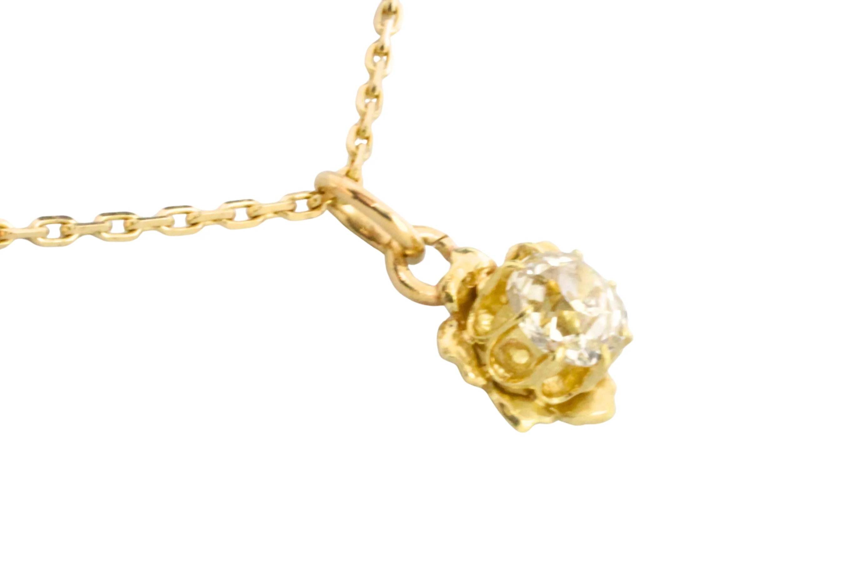 Old mine cut diamond pendant in 14 carat gold - Image 5