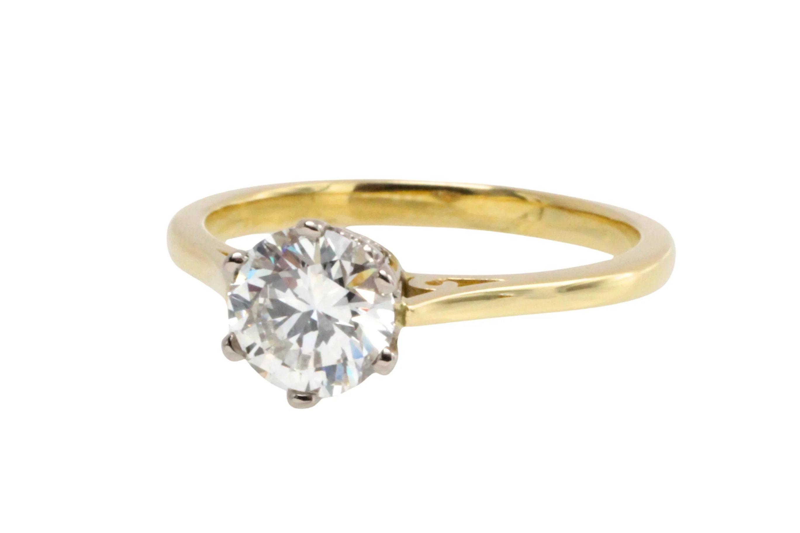 One carat diamond solitaire ring in 18 carat gold - Image 5