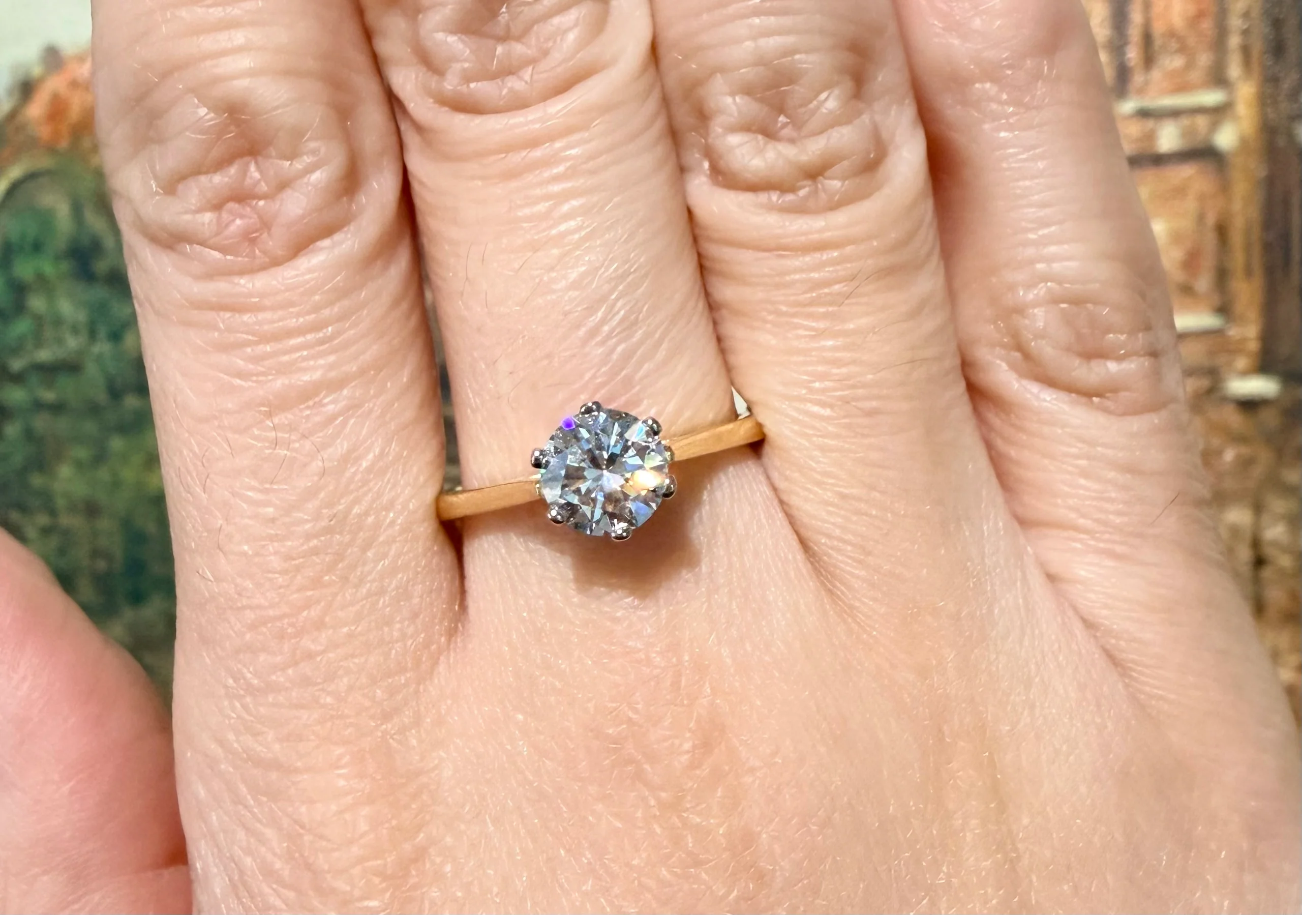 One carat diamond solitaire ring in 18 carat gold - Image 9