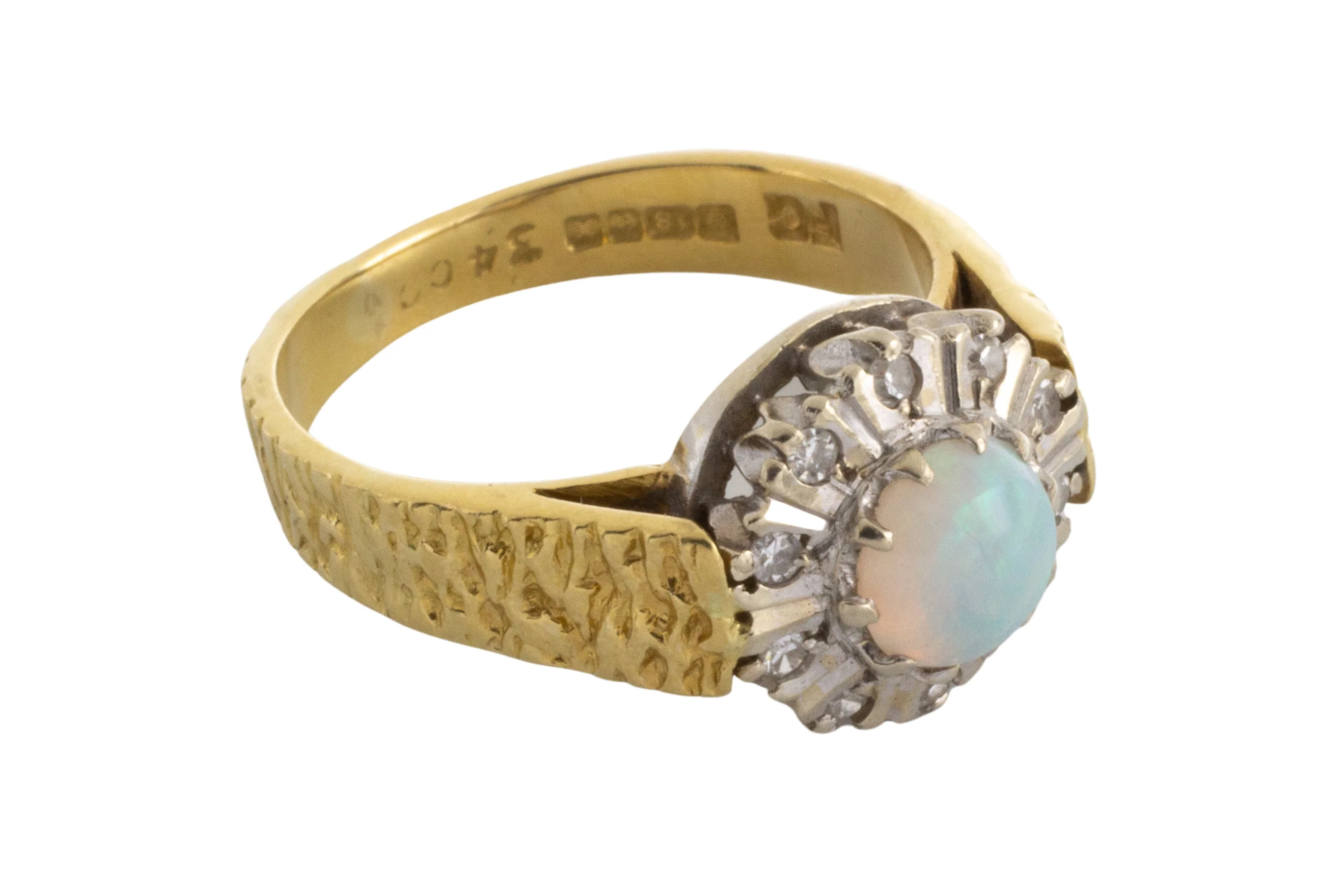 Opal and diamond ring in 18 carat gold - Image 3