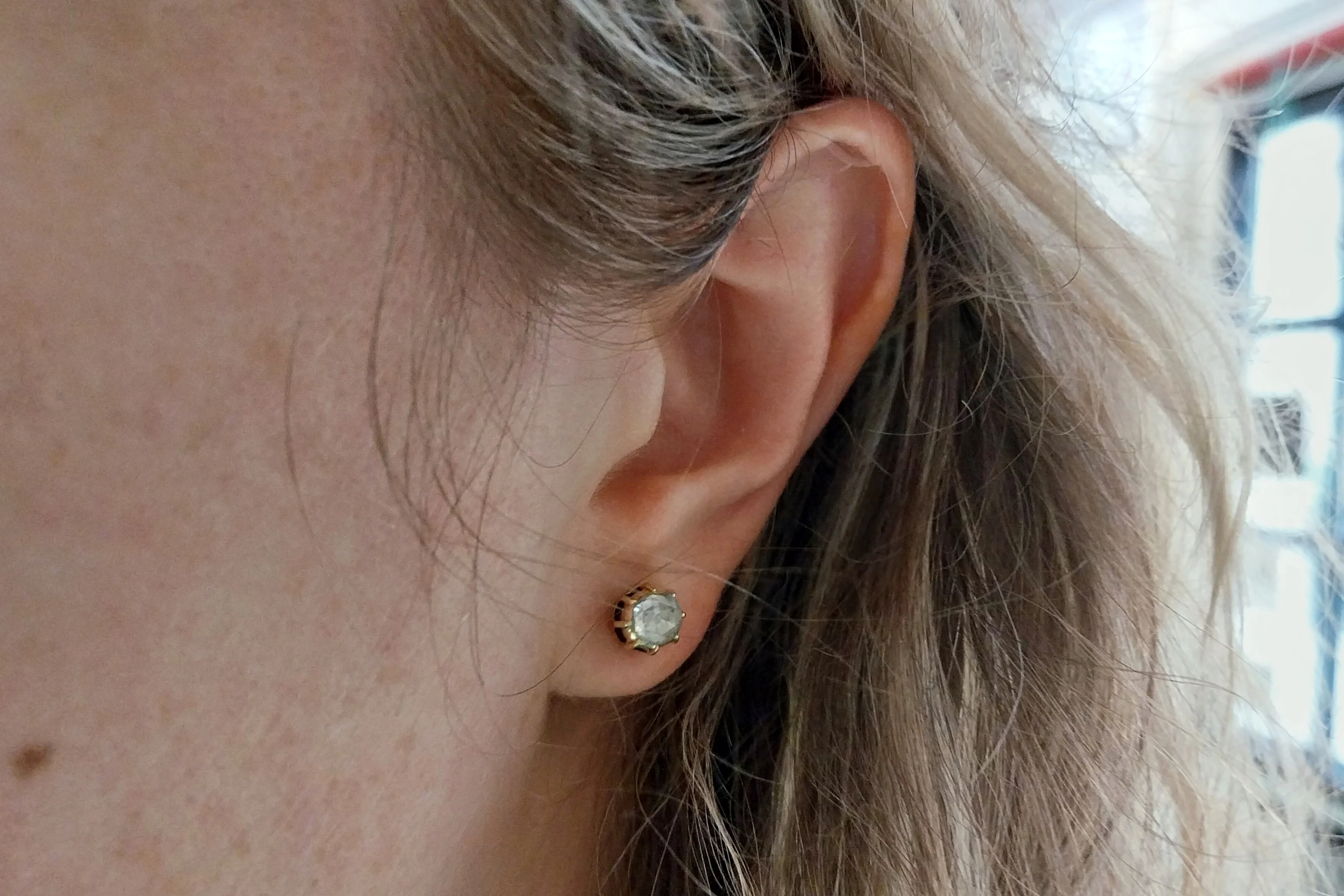 Rose diamond earrings in 14 carat gold - Image 6