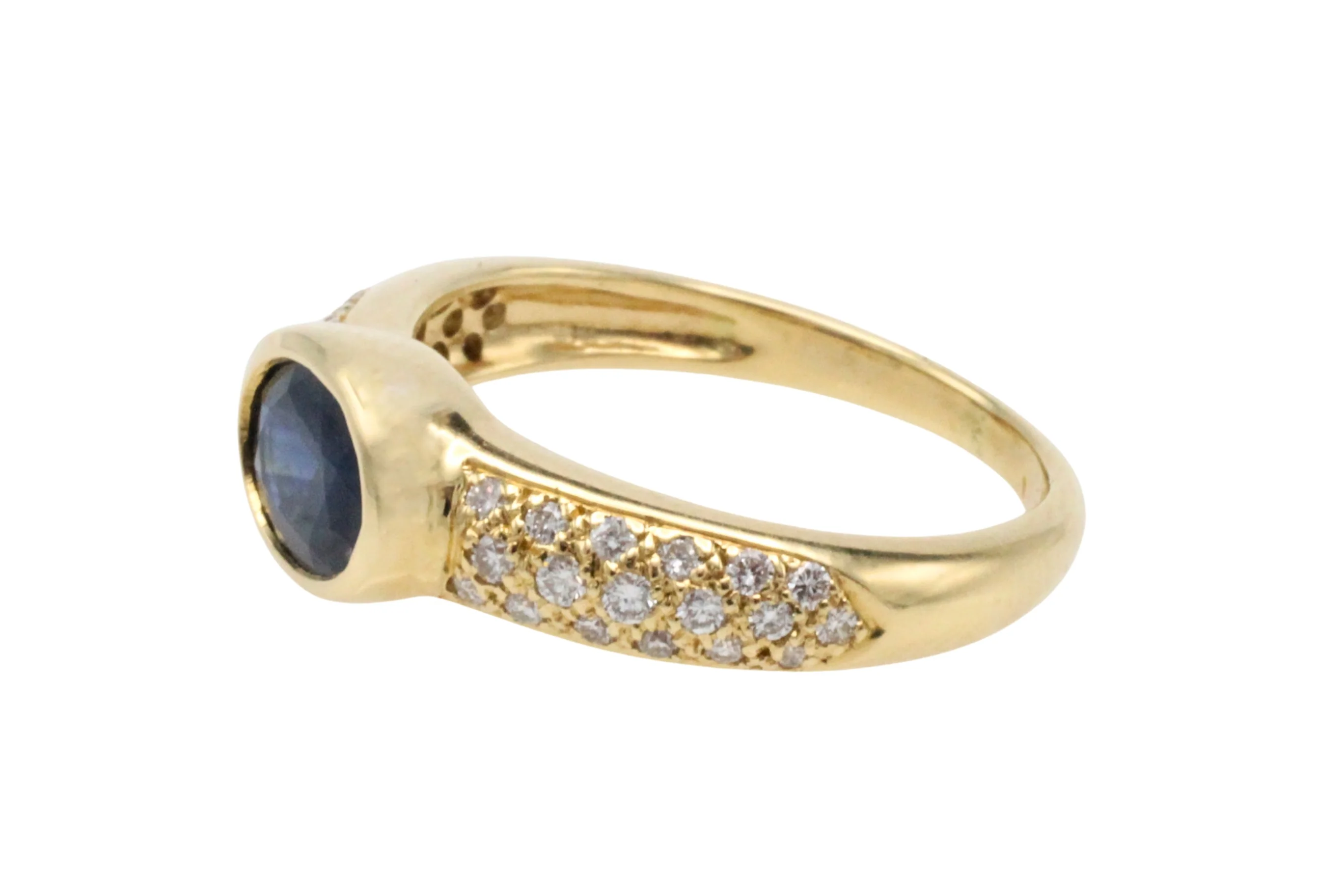 Sapphire and diamond ring in 18 carat gold - Image 4