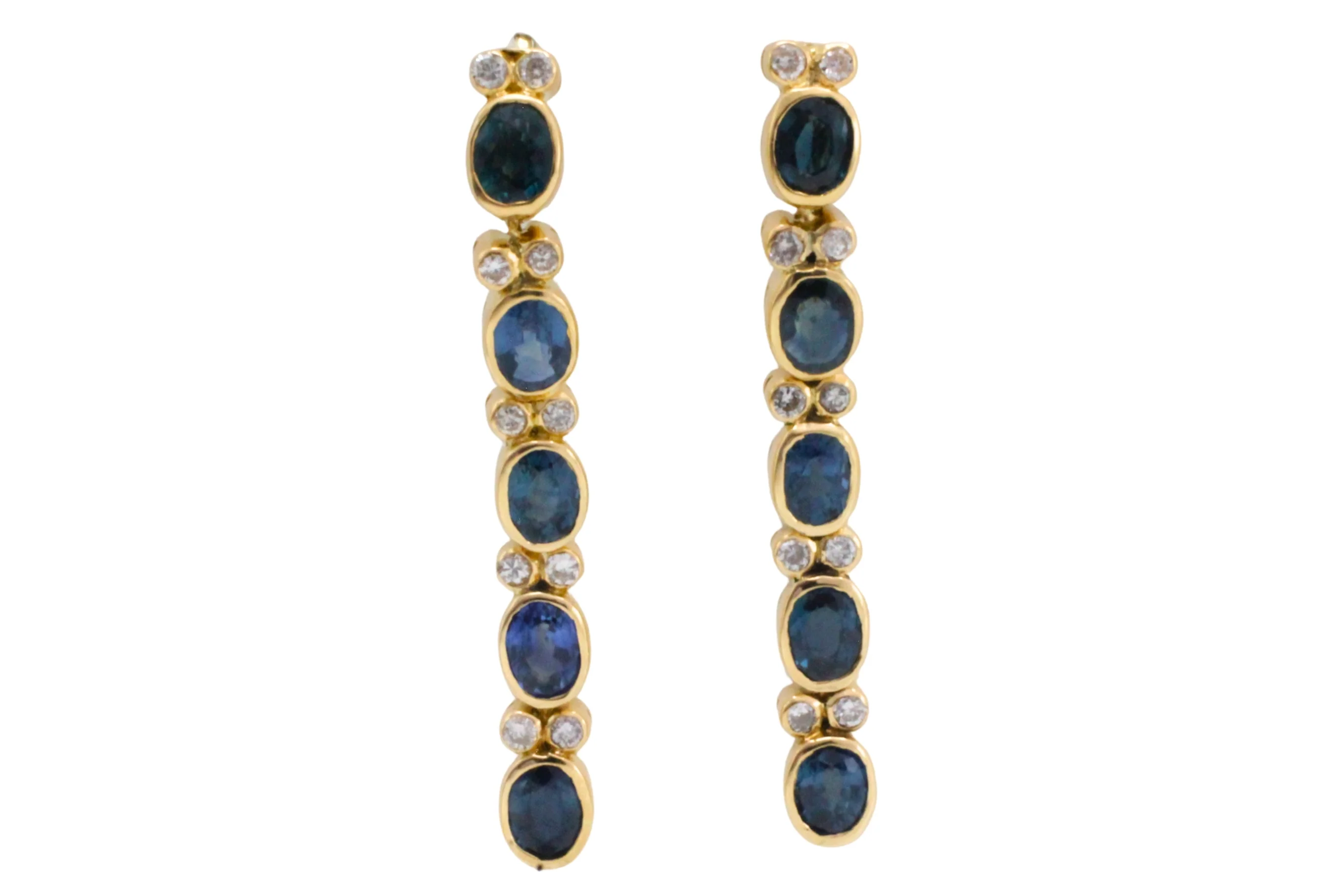 Sapphire pendant earrings in 18 carat gold - Image 4