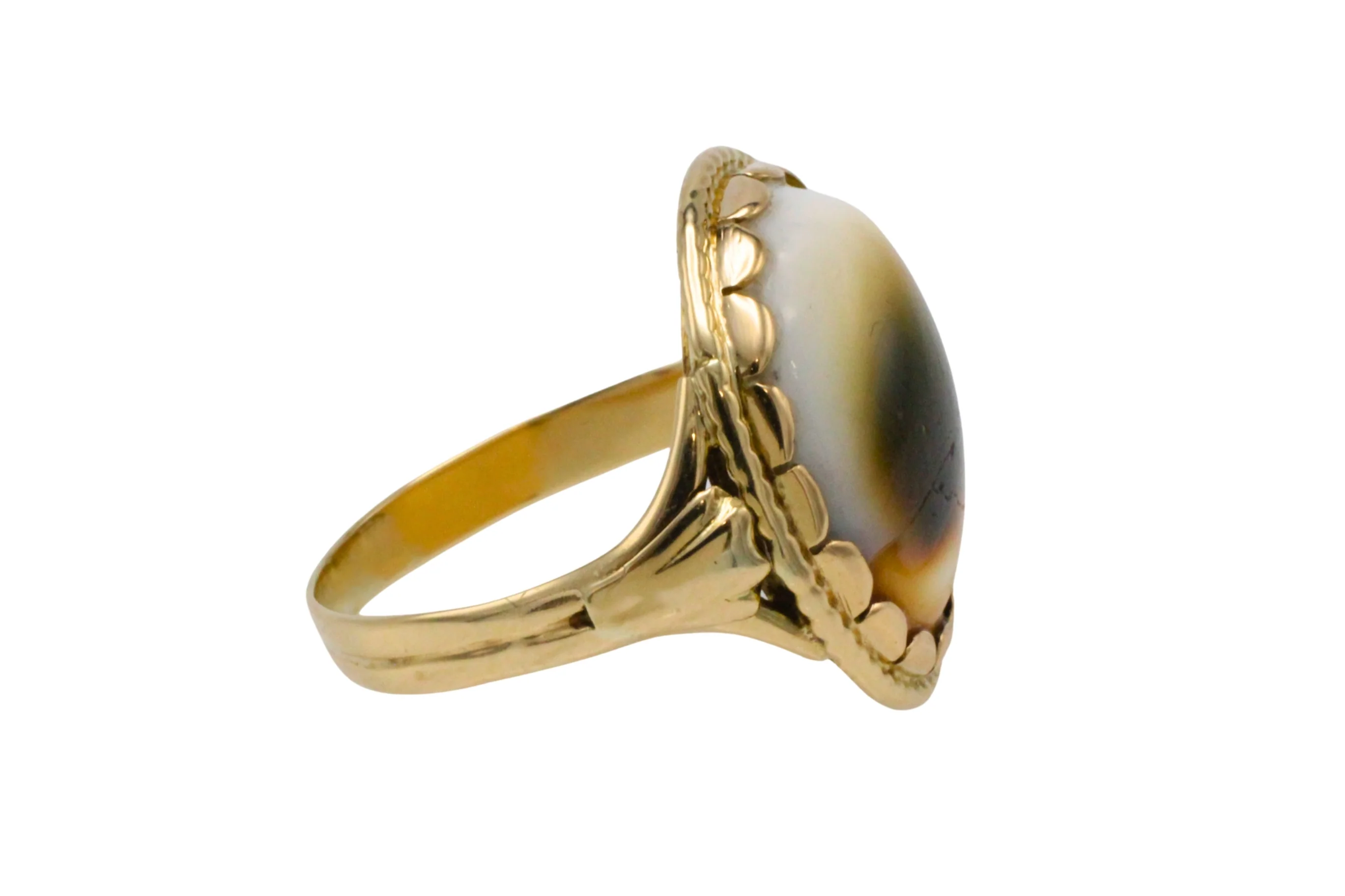 Vintage 14 carat gold Mata Biak ring - Image 4
