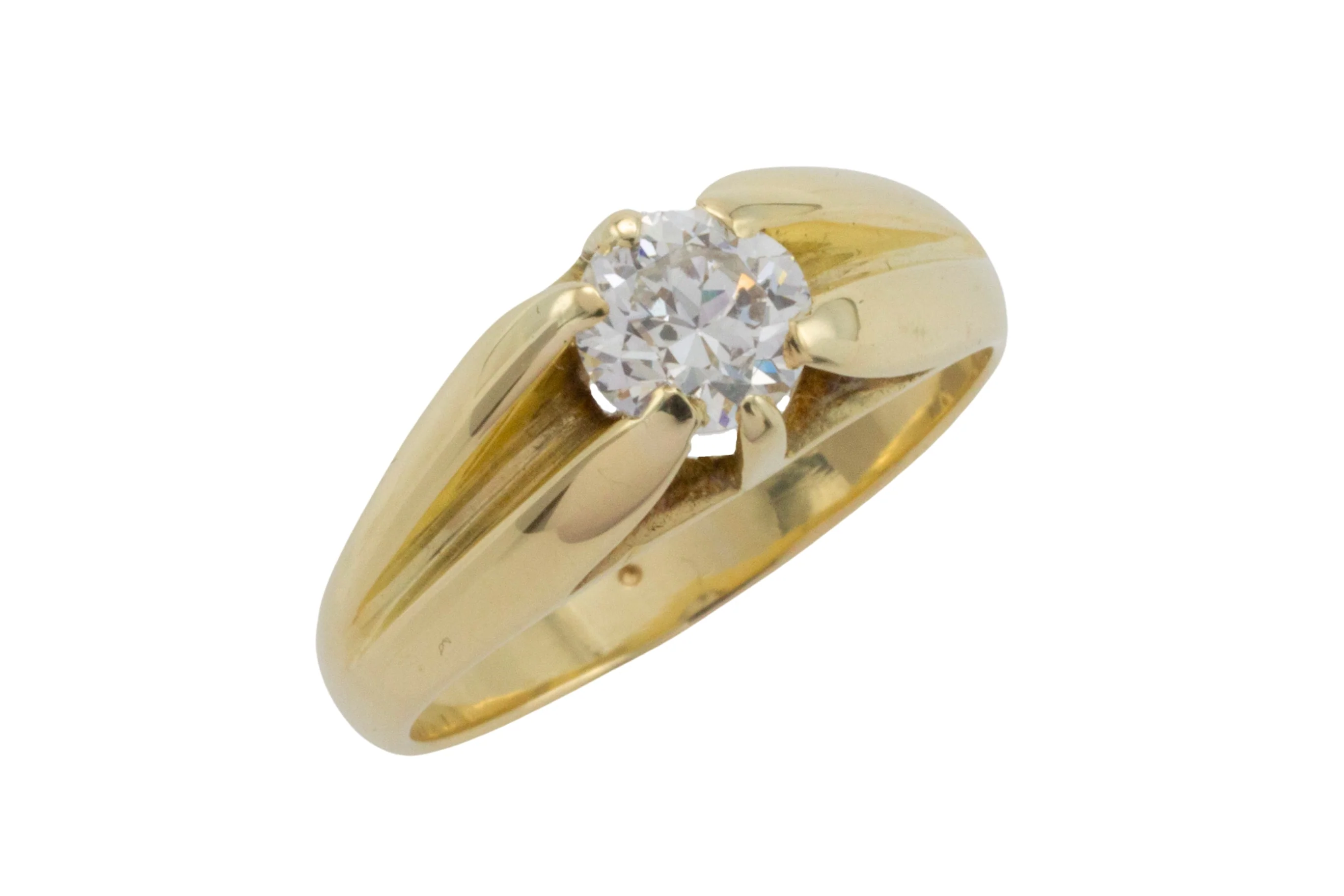 Vintage 14 carat gold brilliant cut diamond ring