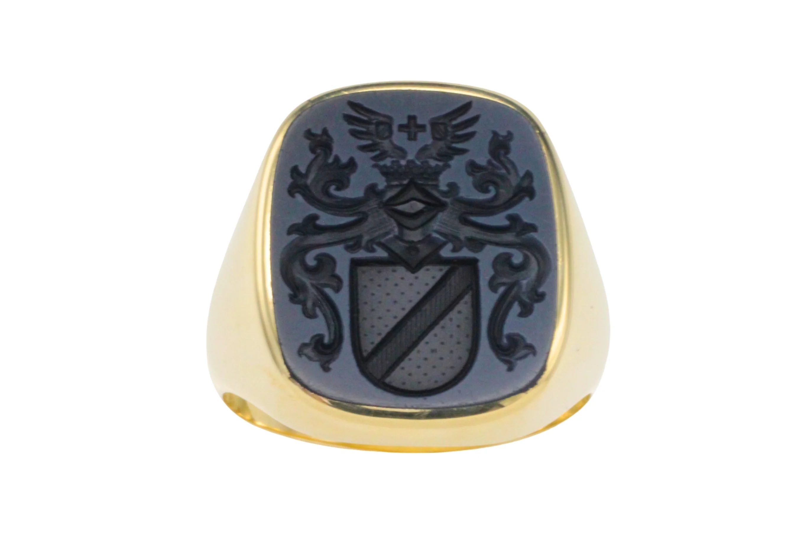 Vintage signet agate intaglio ring in 14 carat gold
