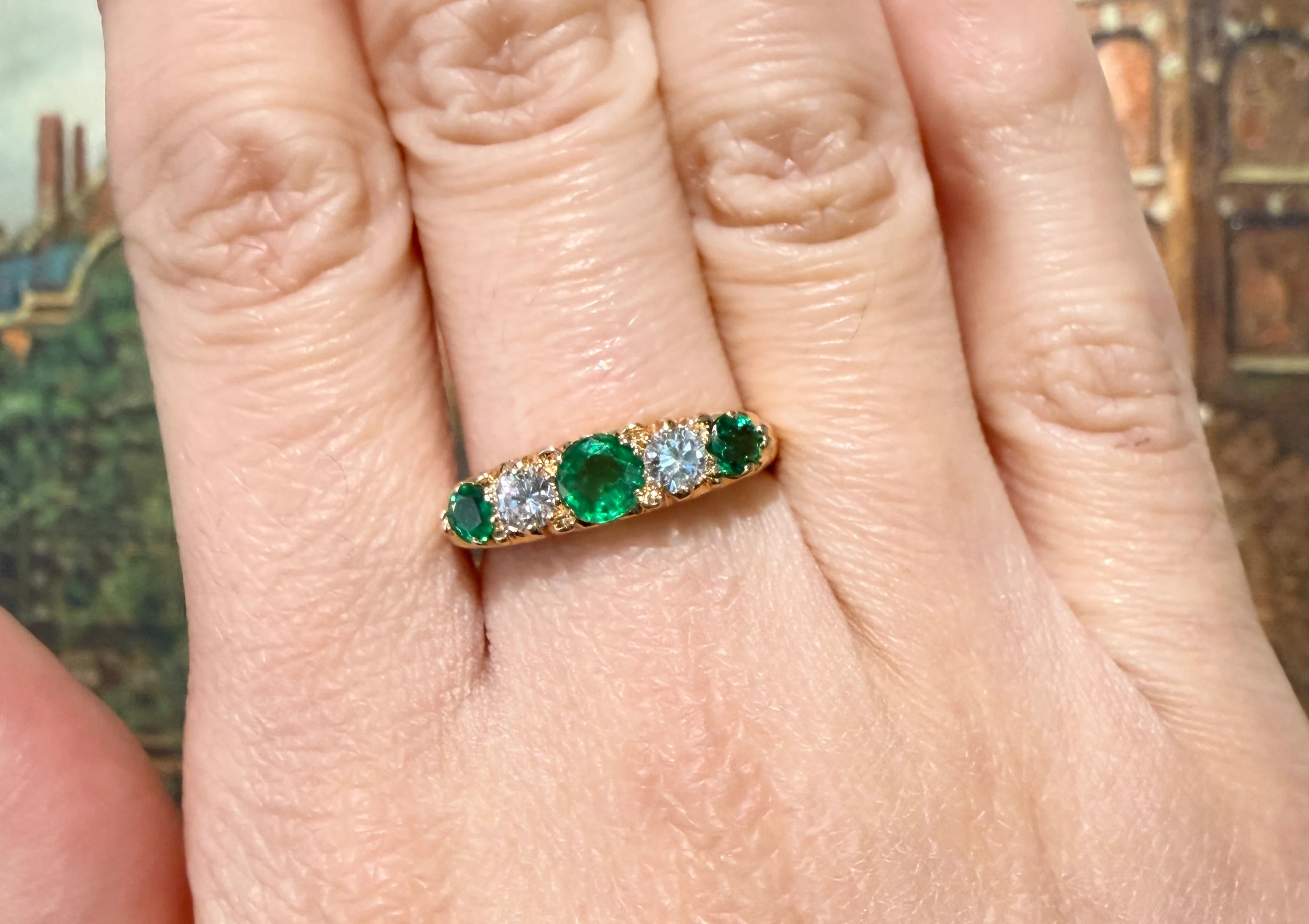 Vintage emerald and diamond ring - Image 7
