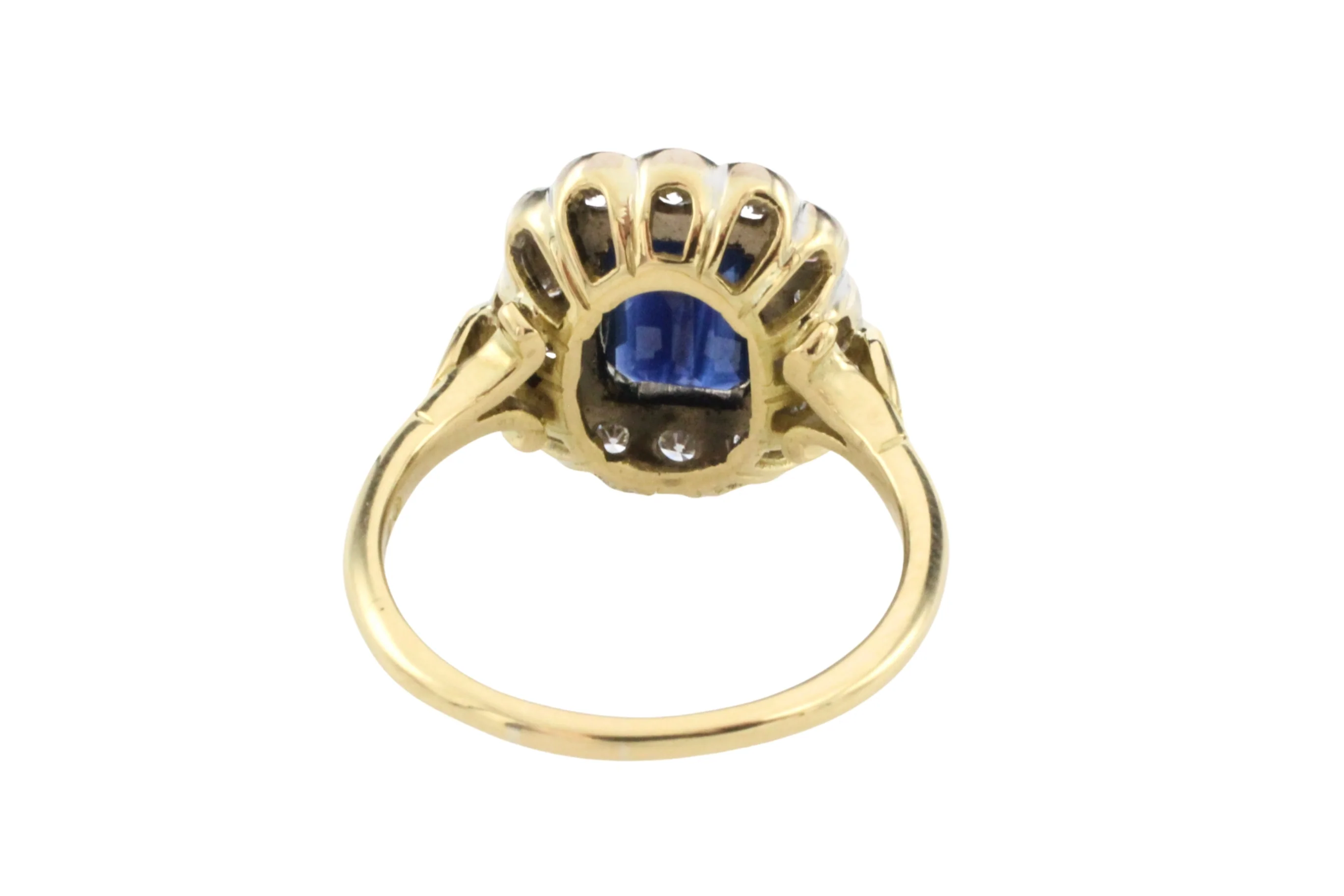 Vintage sapphire and diamond ring in 18 carat gold - Image 7
