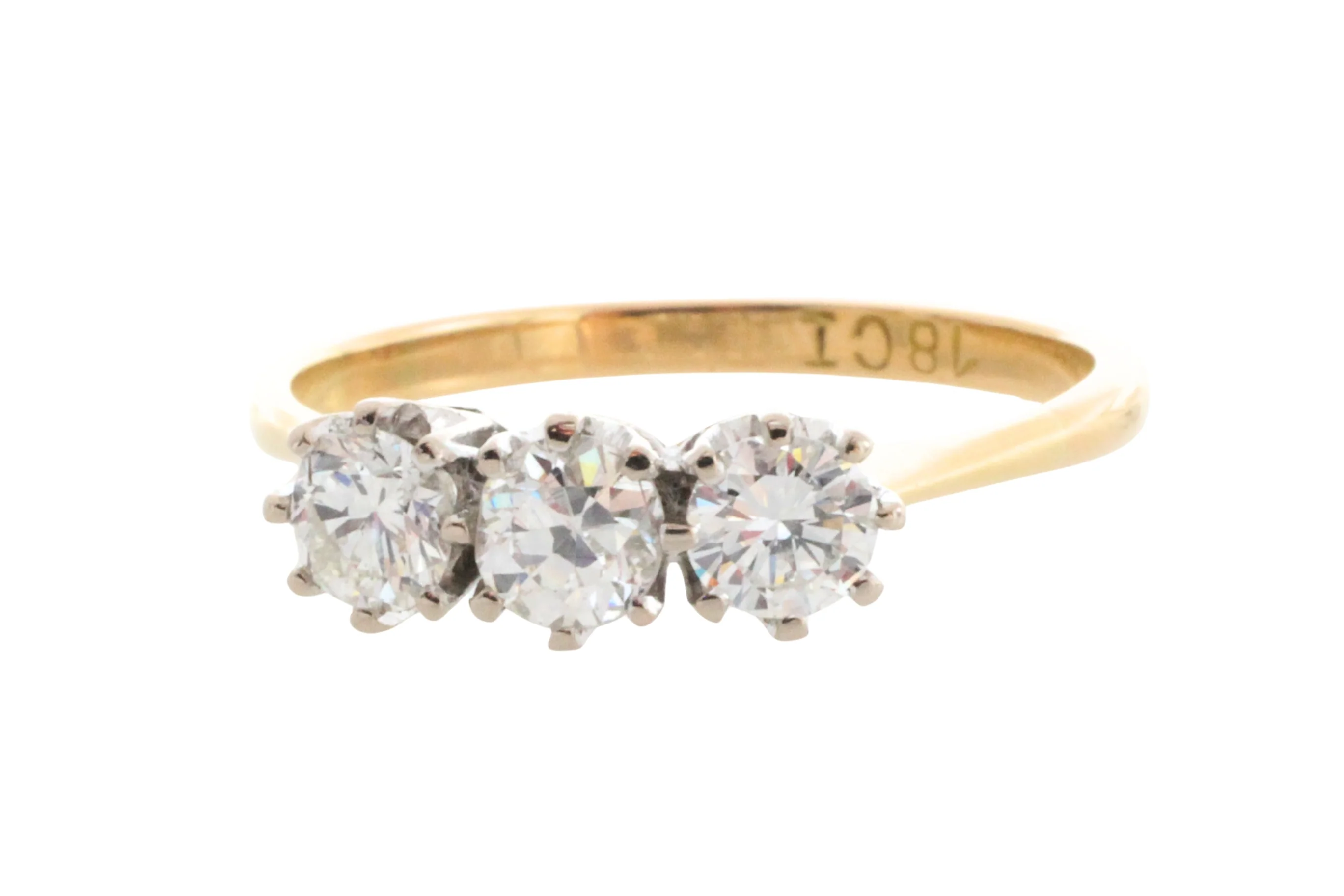 Vintage three stone diamond ring - Image 4