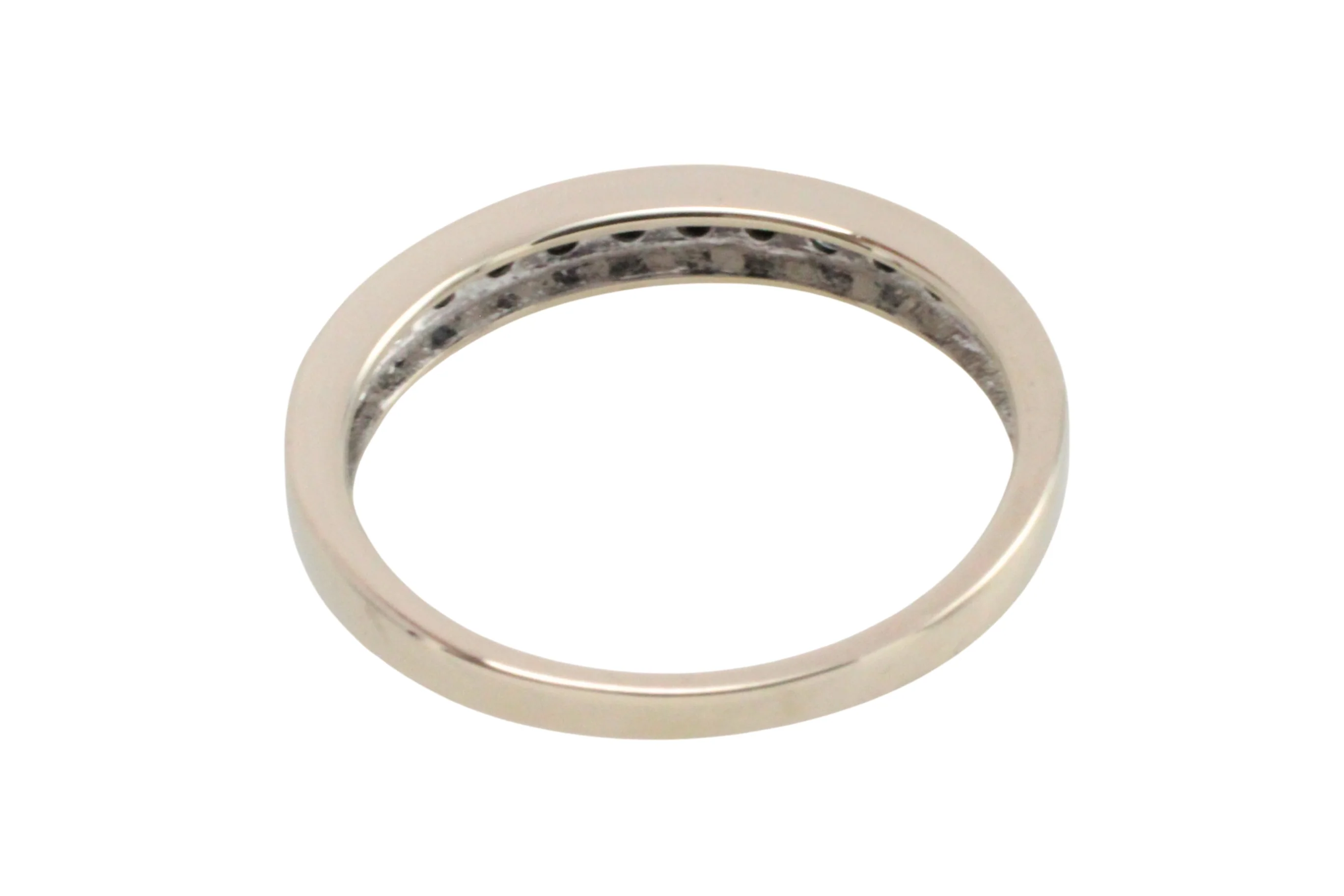White gold ring with sapphires - Image 5