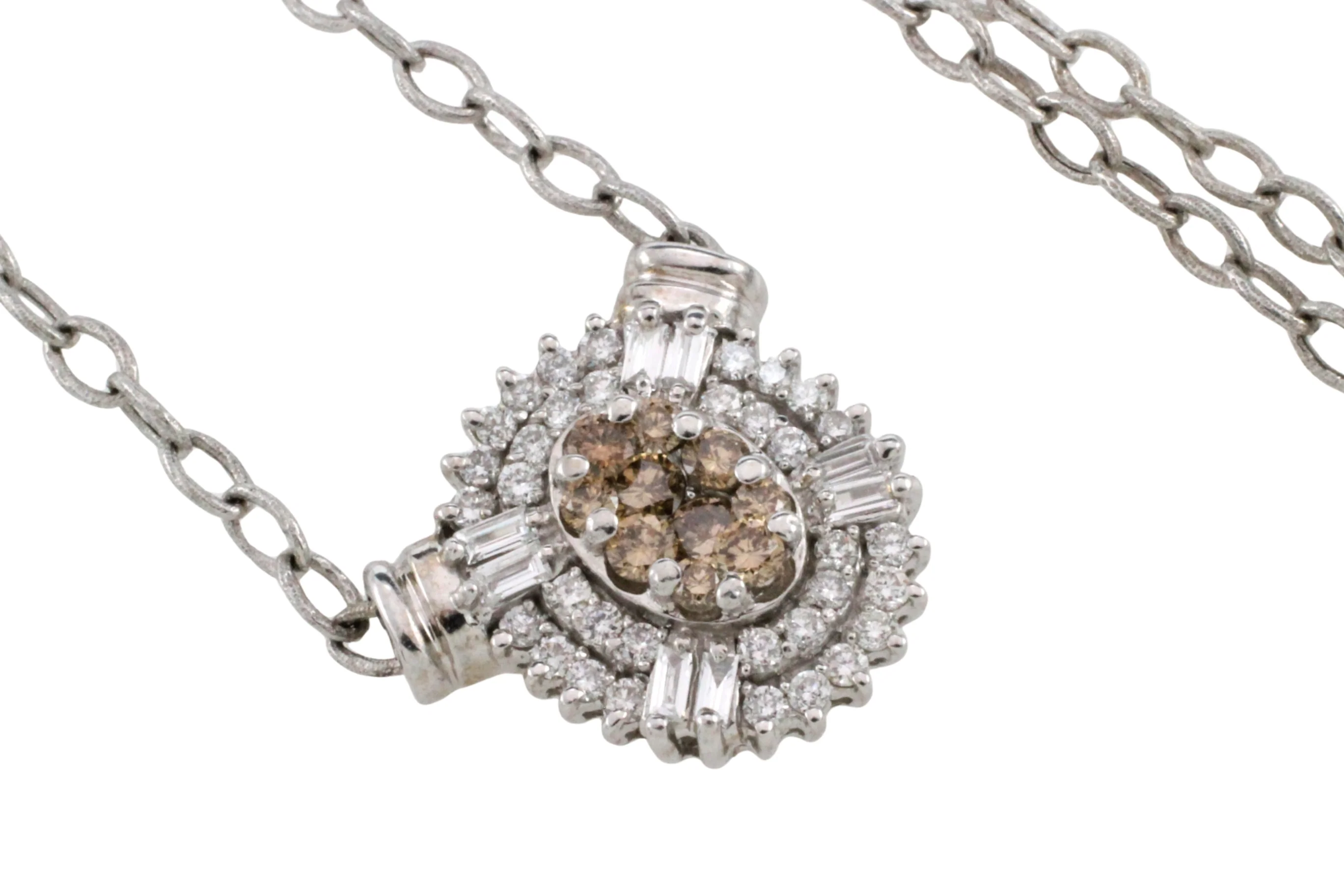 Light brown and clear diamond pendant in white gold - Image 2